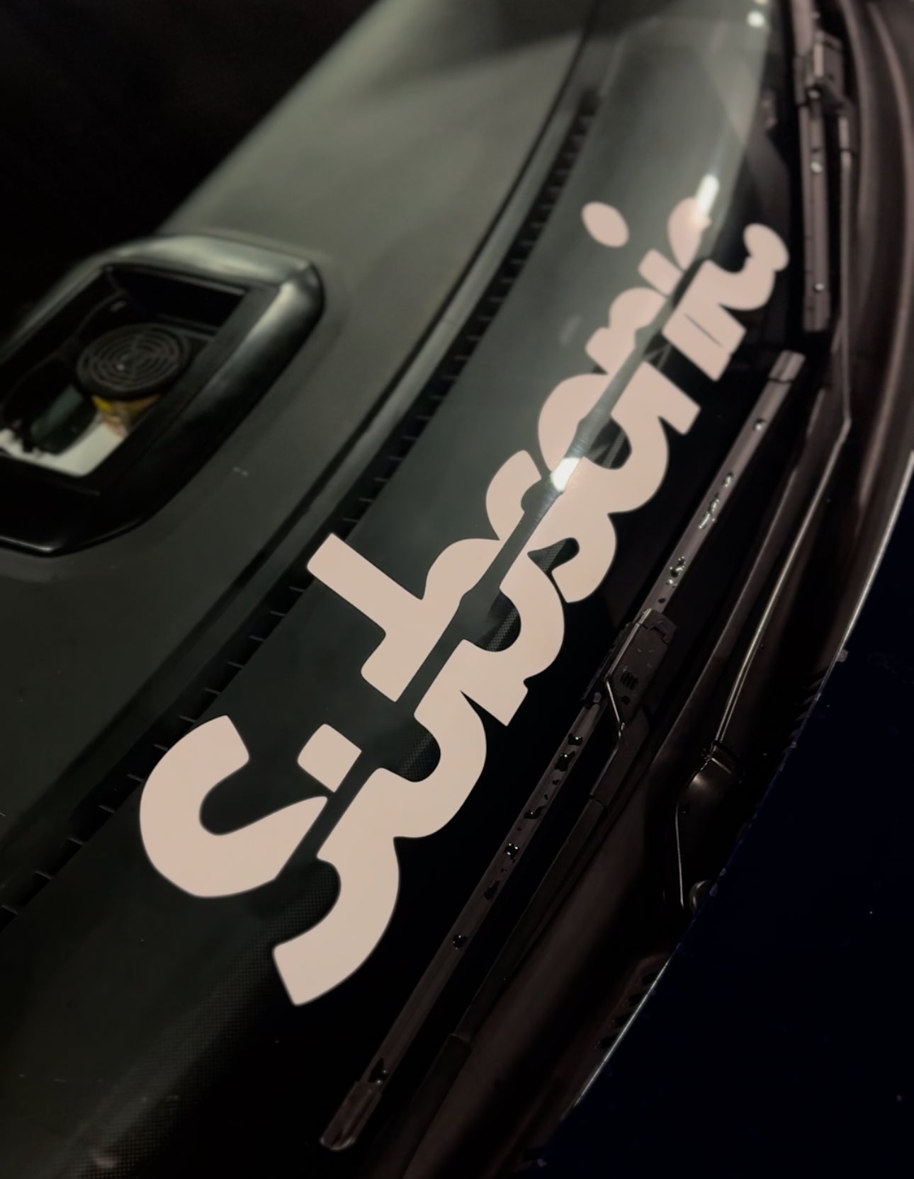 Windscreen Banner